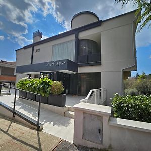Albergo Nyers